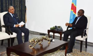 Vue l'entretien convivial entre les deux personnalités de l'exécutif congolais. Ph. Tiers