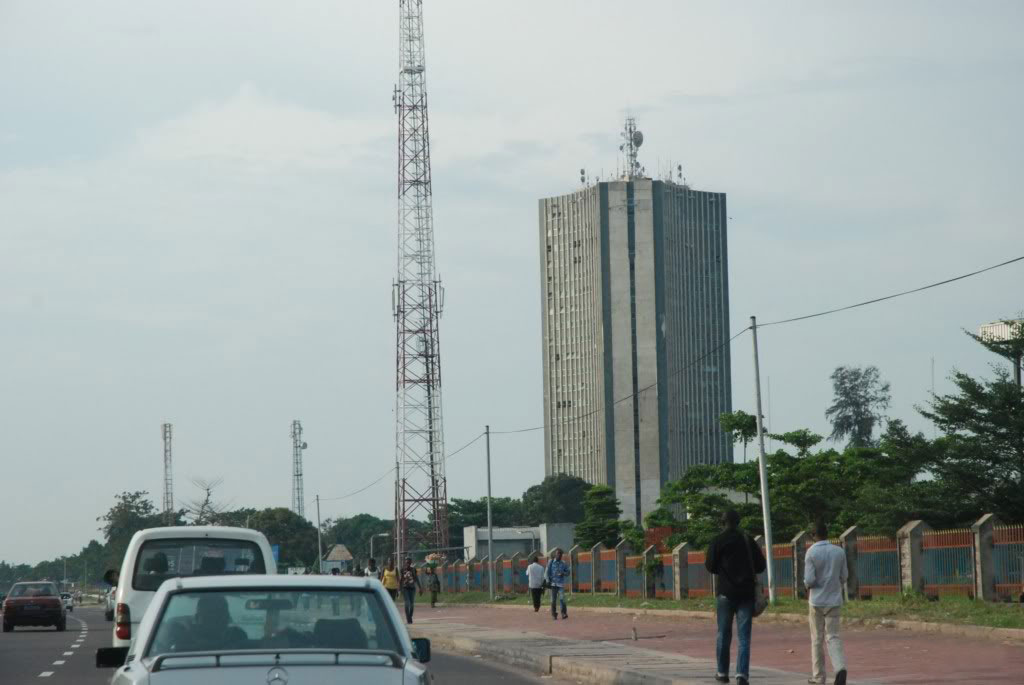 Kinshasa : JED dénonce un licenciement abusif des journalistes à la Radiotélévision nationale  1