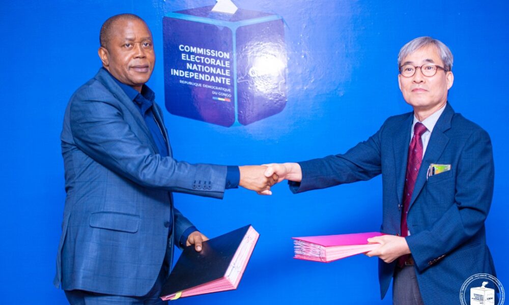 RDC révision du fichier électoral la CENI et MIRU SYSTEMS Co signent un accord pour lacquisition des kits électoraux